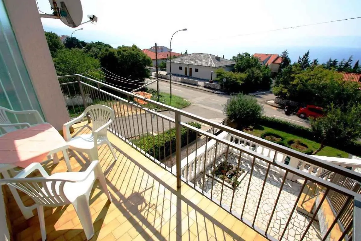 Apartment In Novi Vinodolski 15435 Chorvatsko